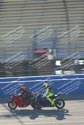 media/Jan-21-2022-Fastrack Riders (Fri) [[90b5309cc6]]/Level 1/Session 1 Front Straight/